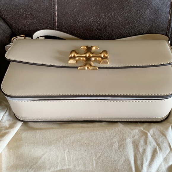 Tory Burch Eleanor Small Convertible Shoulder Bag - Picture 12 of 16